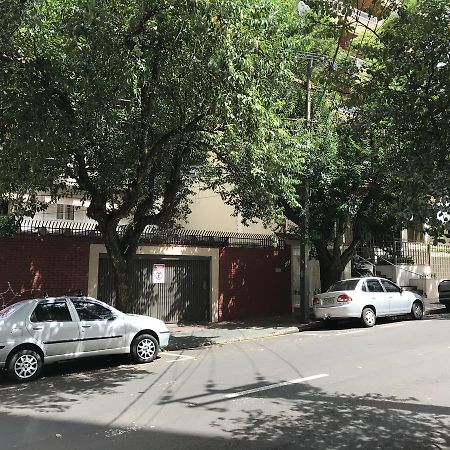 Pousada Hostel Universitario Λοντρίνα Εξωτερικό φωτογραφία